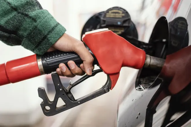 Gasolina regular se mantiene por debajo de 24 pesos en nueve de cada 10 estaciones estaciones: Profeco